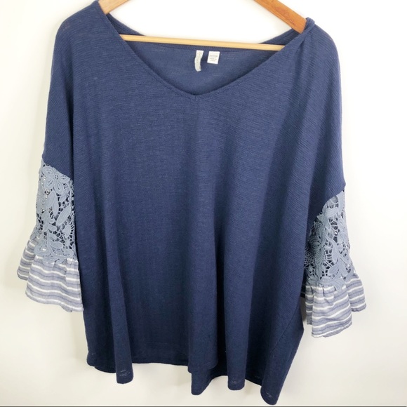 est 1946 Tops - EST. 1946 Lace Striped Sleeve Blue V Neck 22 / 24W